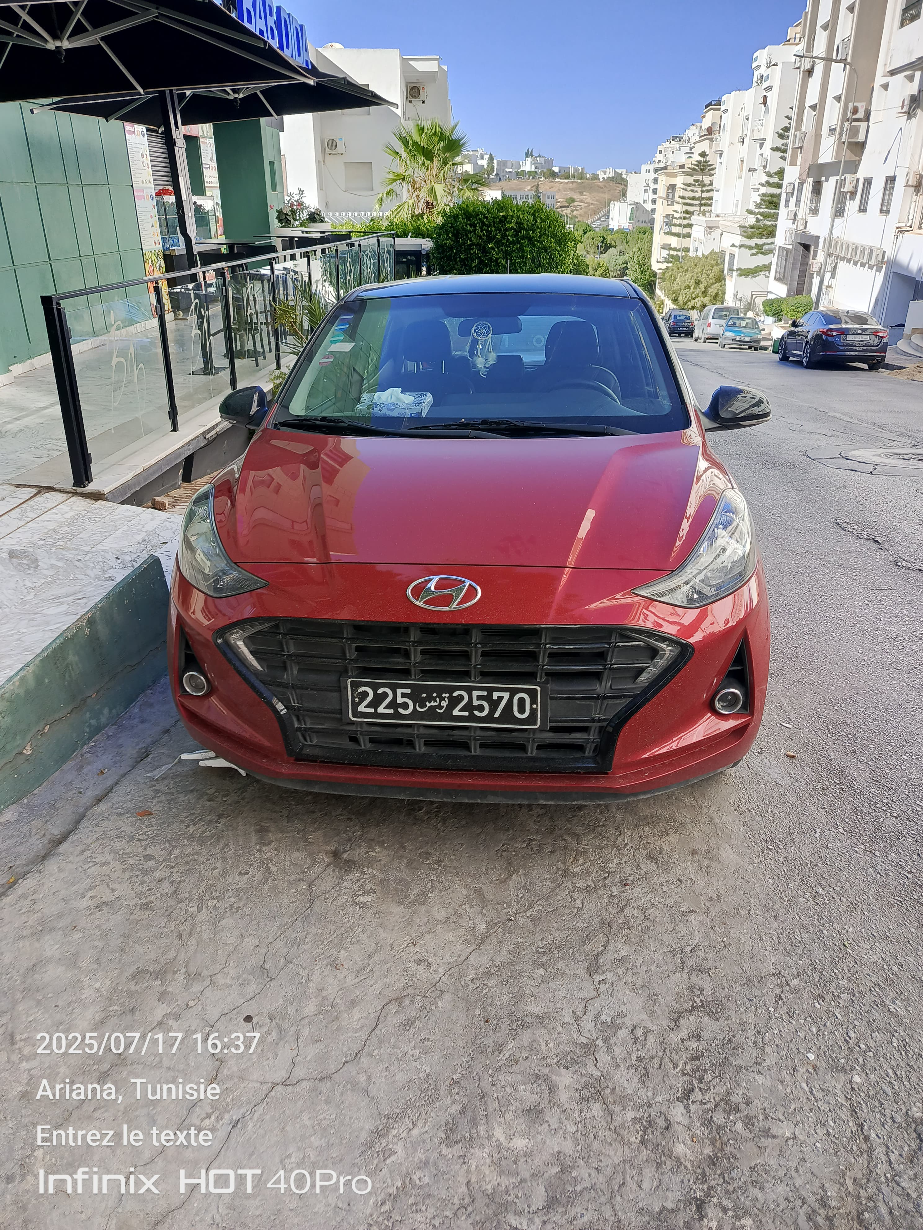 Ariana Ville Cite Ennasr 2 Hyundai Autre Modle Voiture en excellent tat
