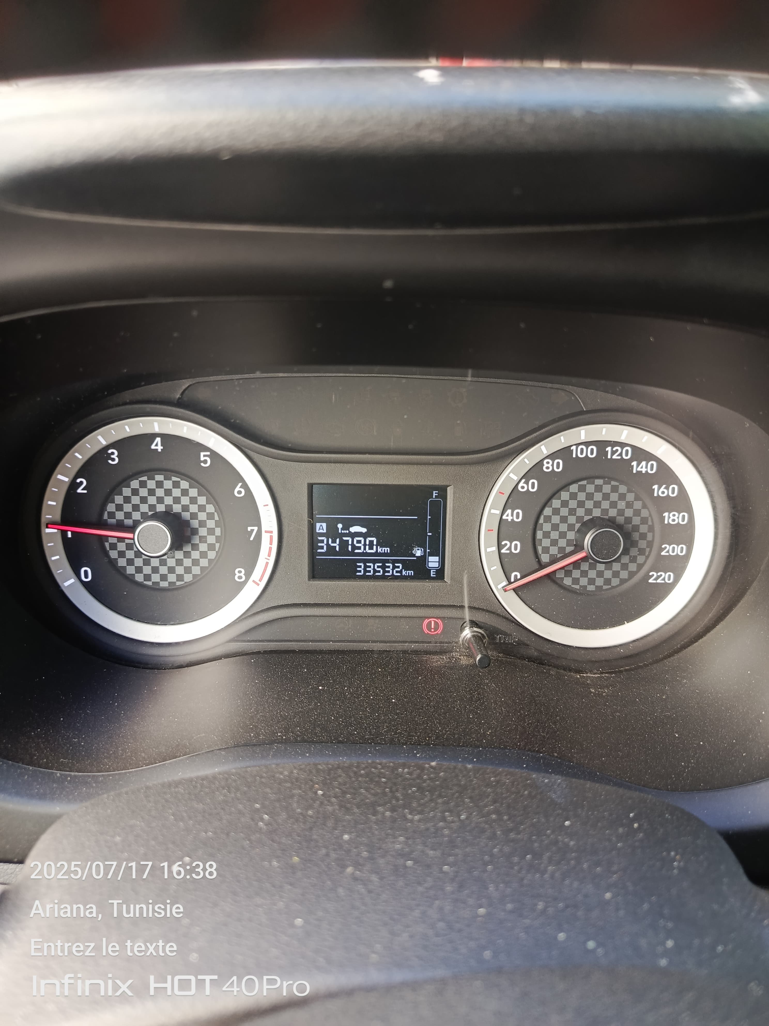 Ariana Ville Cite Ennasr 2 Hyundai Autre Modle Voiture en excellent tat