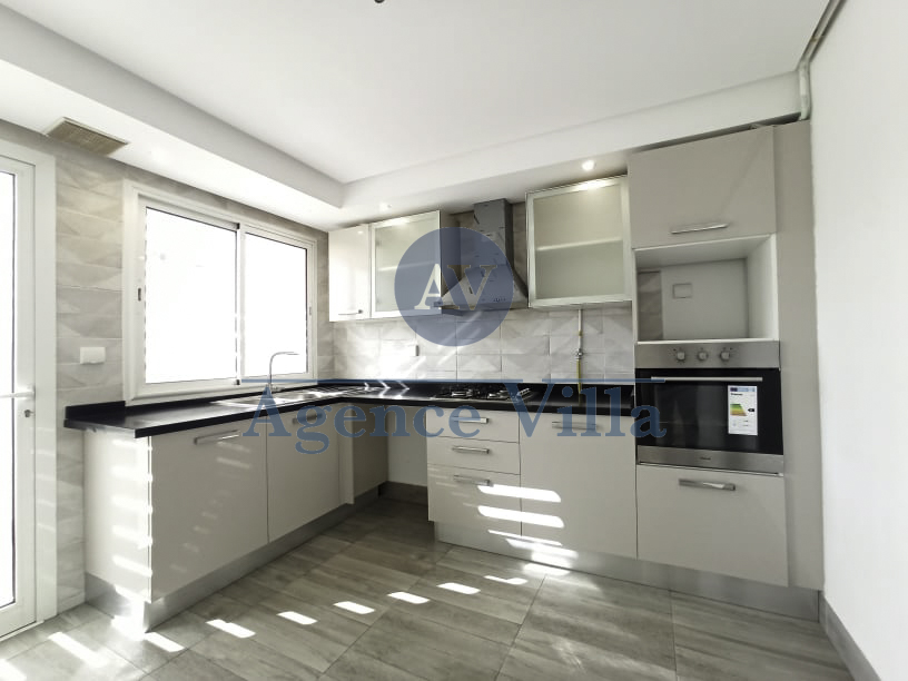 La Soukra La Soukra Location Appart. 3 pices Un appartement s2 avec jardin  la soukra