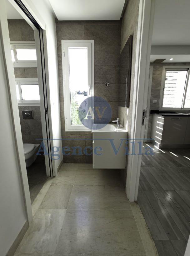 La Soukra La Soukra Location Appart. 3 pices Un appartement s2 avec jardin  la soukra