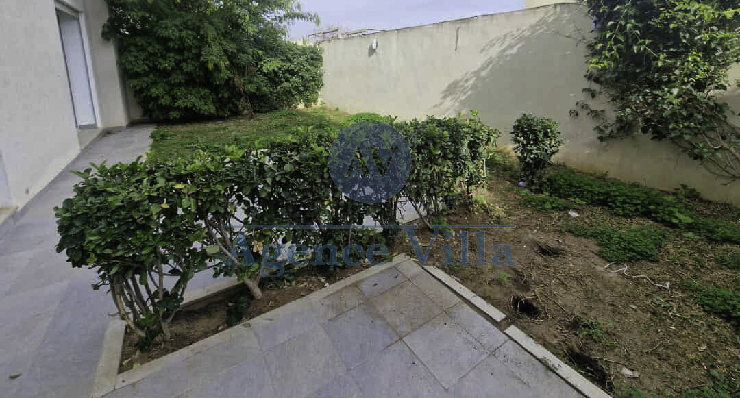 La Soukra La Soukra Location Appart. 3 pices Un appartement s2 avec jardin  la soukra
