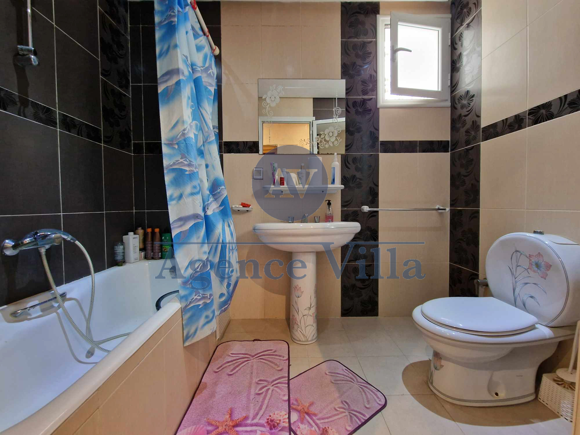 La Marsa Marsa Ennassim Location Appart. 3 pices Un rez de chausse s2 meubl  la marsa