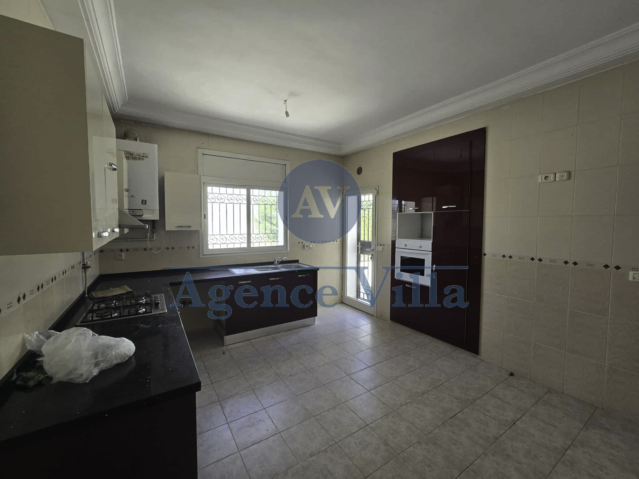 La Marsa Marsa Ennassim Location Maisons Une villa s4 avec jardin  la marsa