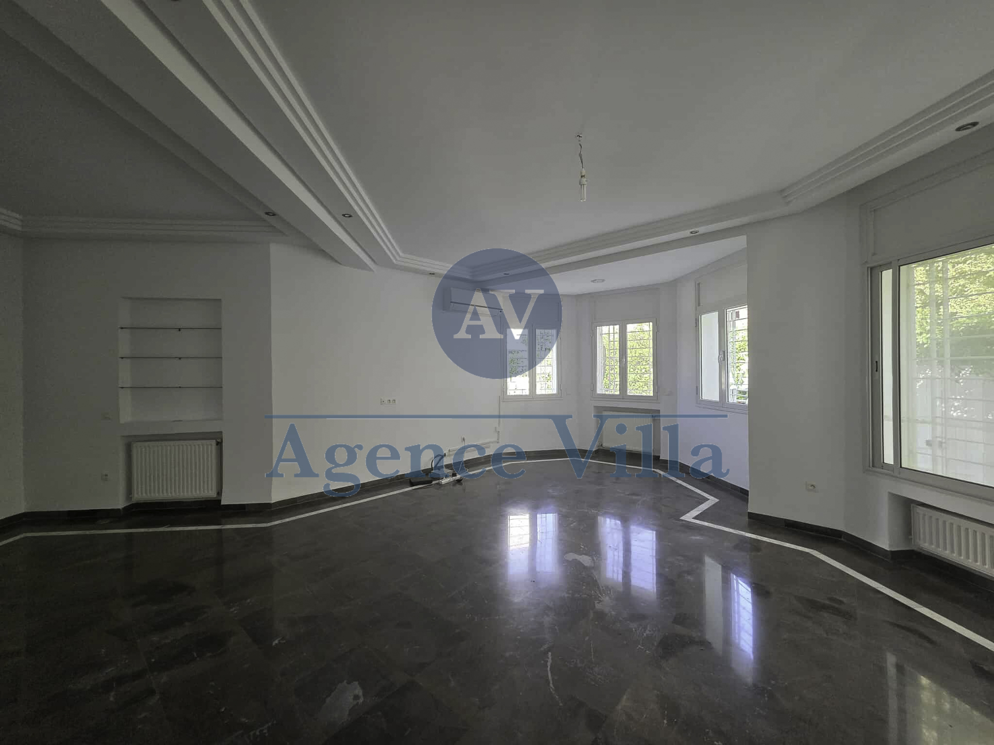 La Marsa Marsa Ennassim Location Maisons Une villa plain pied  la marsa