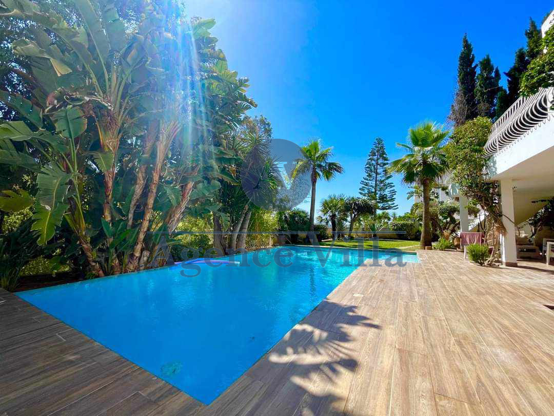 La Marsa Marsa Ennassim Location Appart. 4 pices Un rez de chausse de villa  gammarth