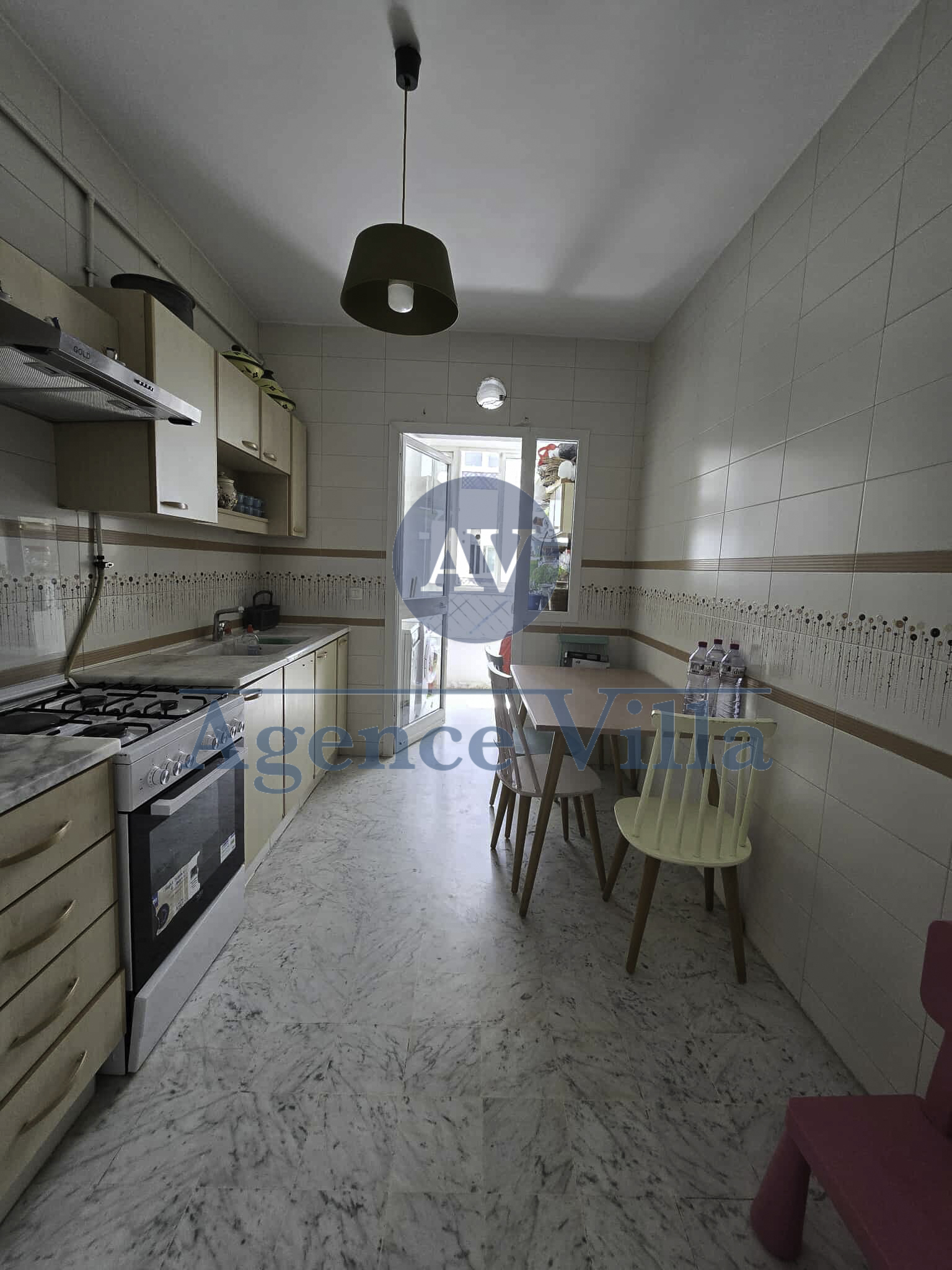 Ain Zaghouan Ain Zaghouan Vente Appart. 4 pices Un appartement s3  ain zaghouan