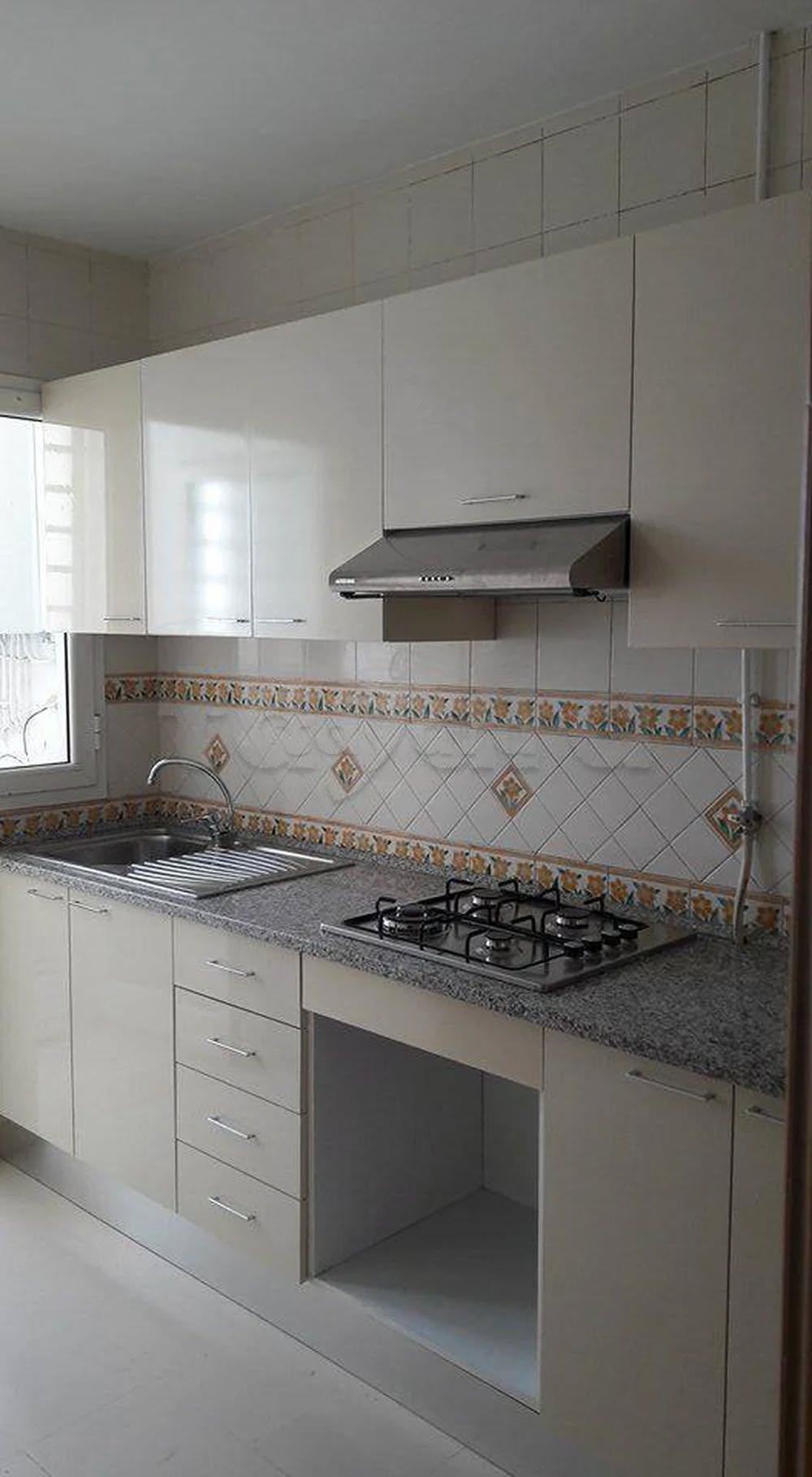 Mnihla Cite Ennasr Location Appart. 2 pices Appartement lmineux situ   ennaser 2