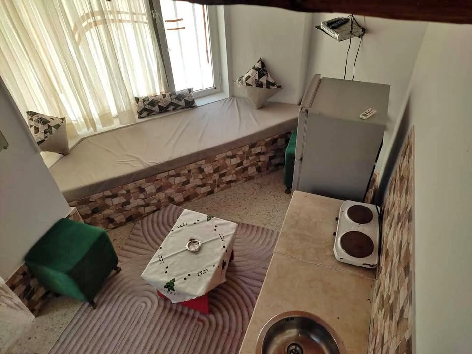 El Menzah El Manar 1 Location Appart. 1 pice Studio manar 1