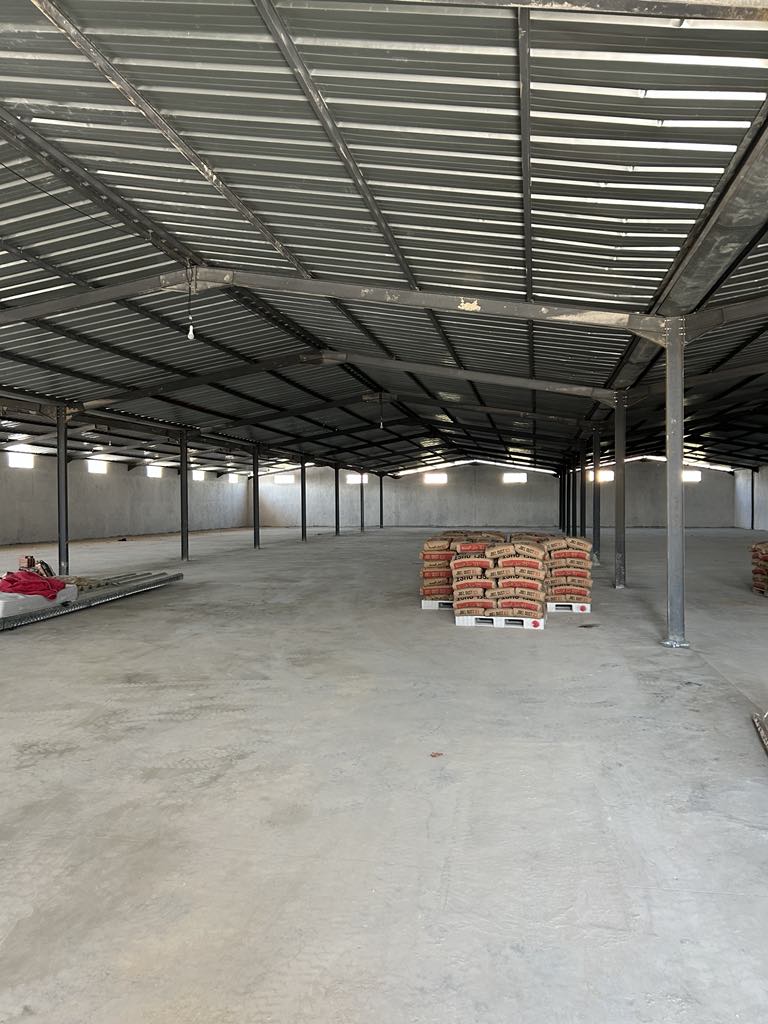 Soliman Soliman Location Surfaces Slimen 3600 m2 l250702