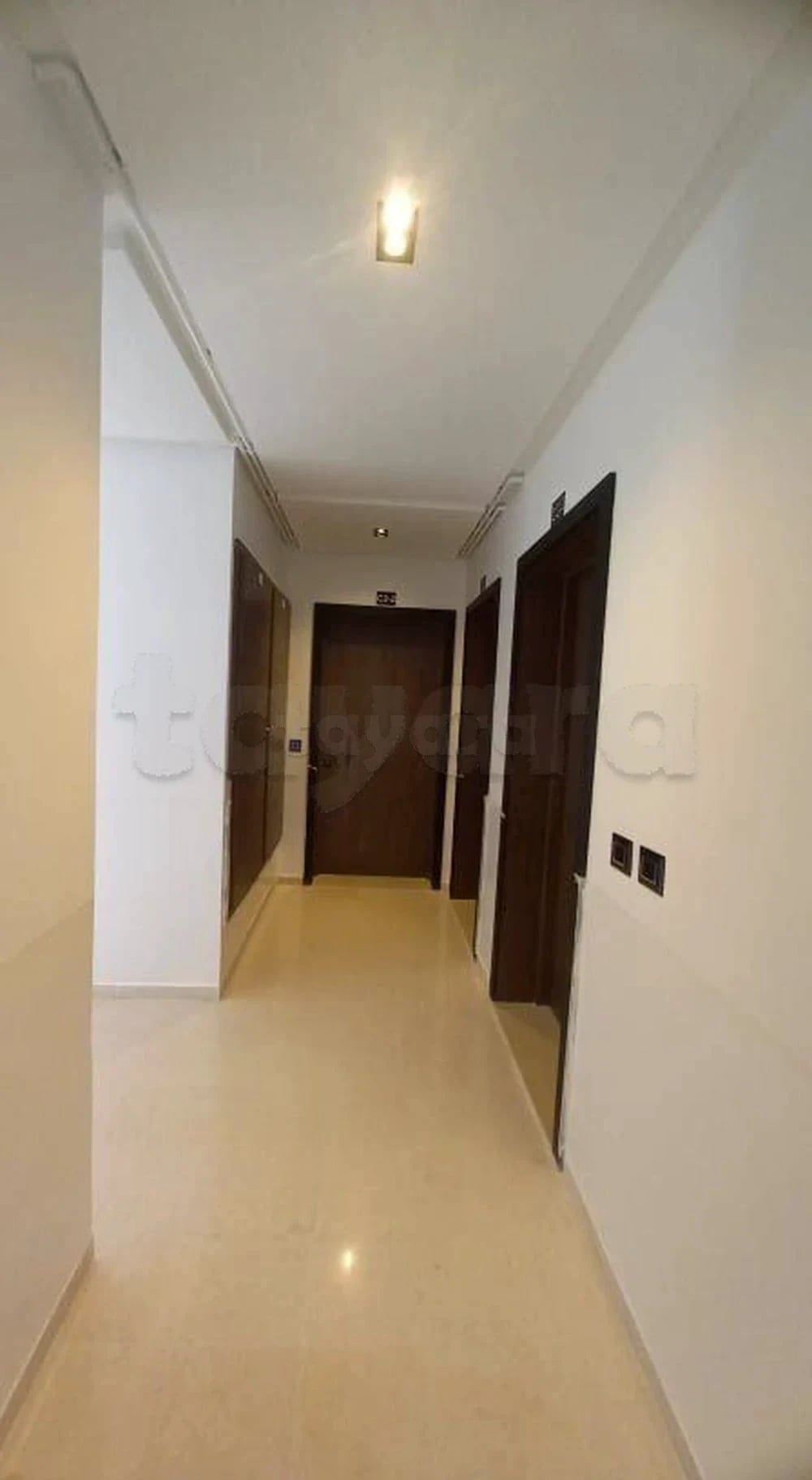 La Soukra La Soukra Vente Appart. 3 pices Joli s plus 2  la sokra