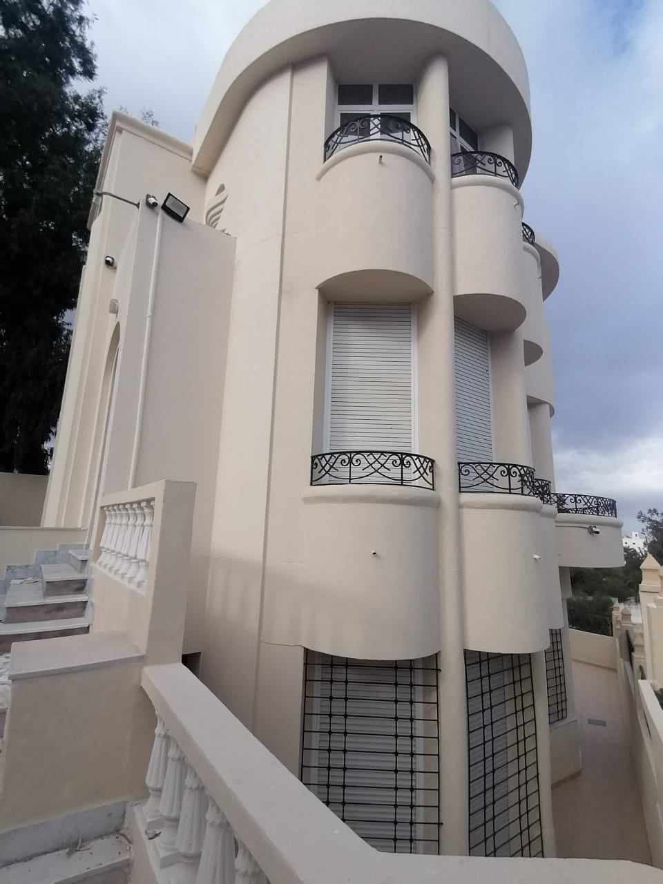 Sidi El Bechir Monfleury Vente Maisons Villa de maitre a monfleury