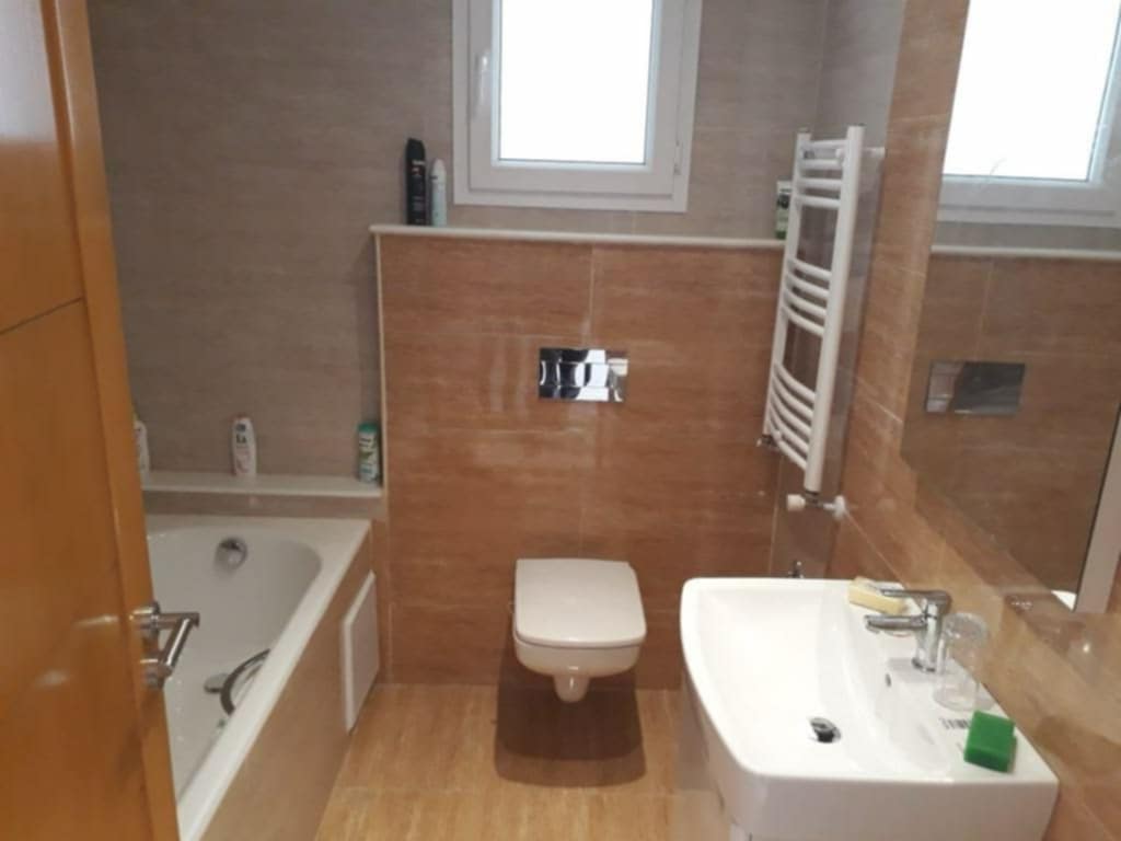 Raoued Cite El Ghazala 1 Location Appart. 4 pices Un magnefique appartement s3 meubl  el gazela