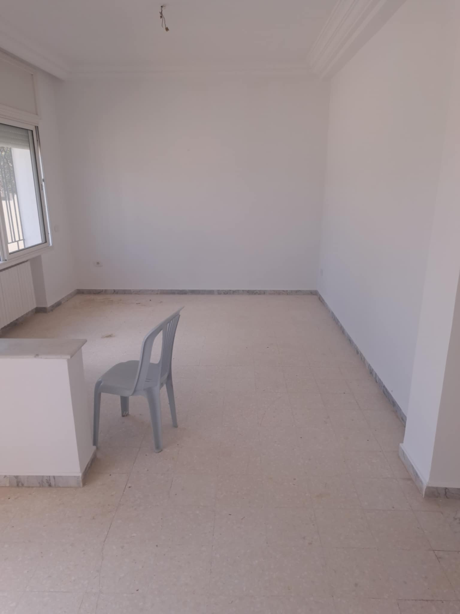 Raoued Cite El Ghazala 1 Location Appart. 3 pices Un bel etage de villa s2 au rdc  el ghazela