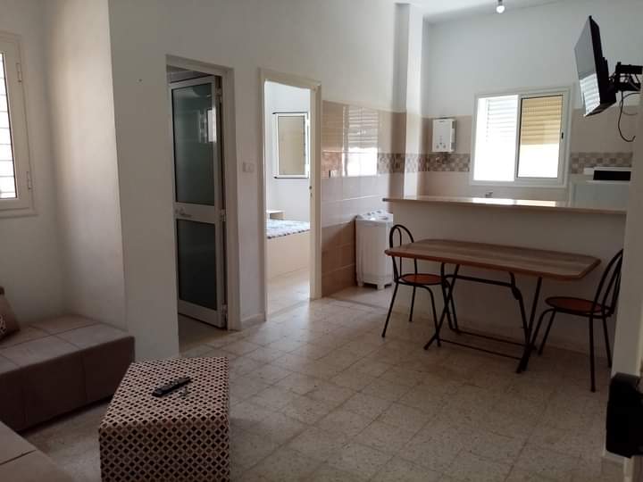 Kairouan Nord Cite Okba Location Appart. 3 pices S plus deux awled farhan