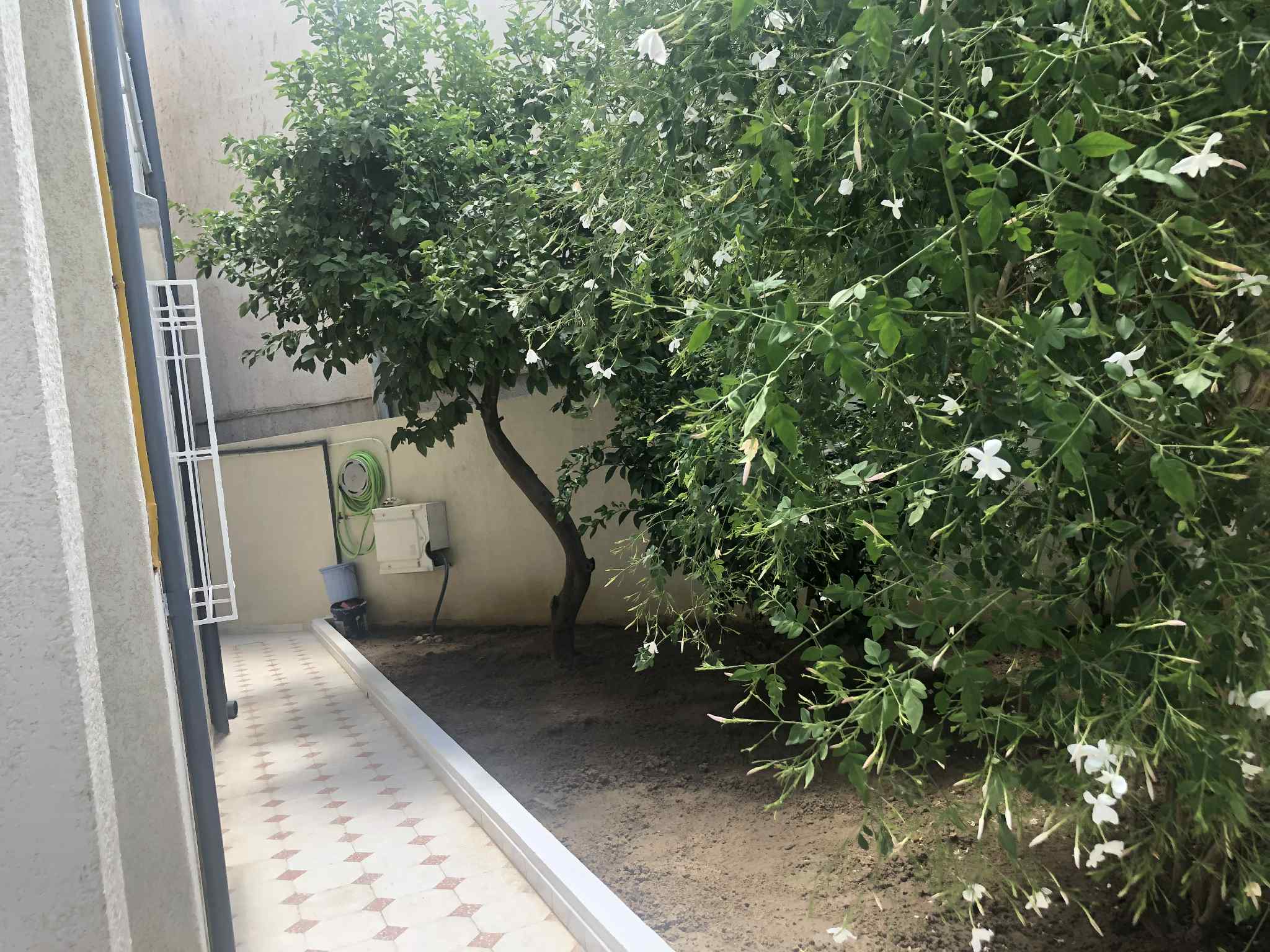El Kram Le Kram Location Appart. 3 pices Maison de 90 m2 pour 3 jeunes filles