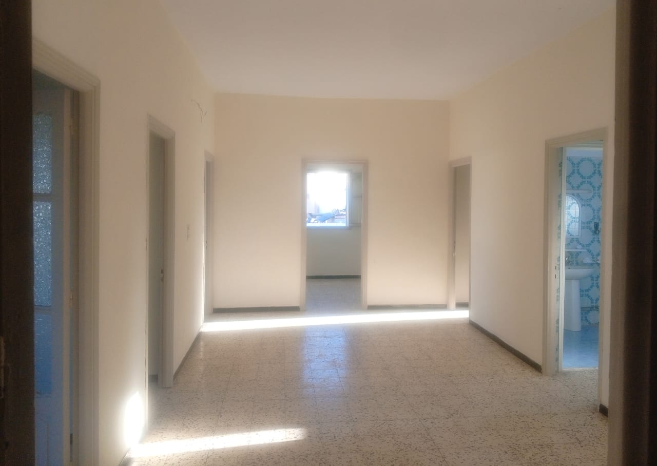 Sfax Sud Merkez Kamoun Location Appart. 4 pices S 4 ideal pour clibataire ou bureautique service