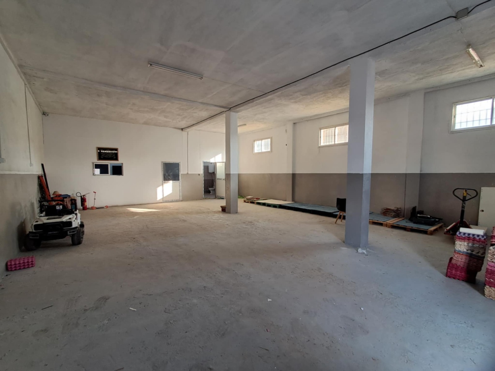 La Soukra La Soukra Location Surfaces Dpot seulement pour les stockages