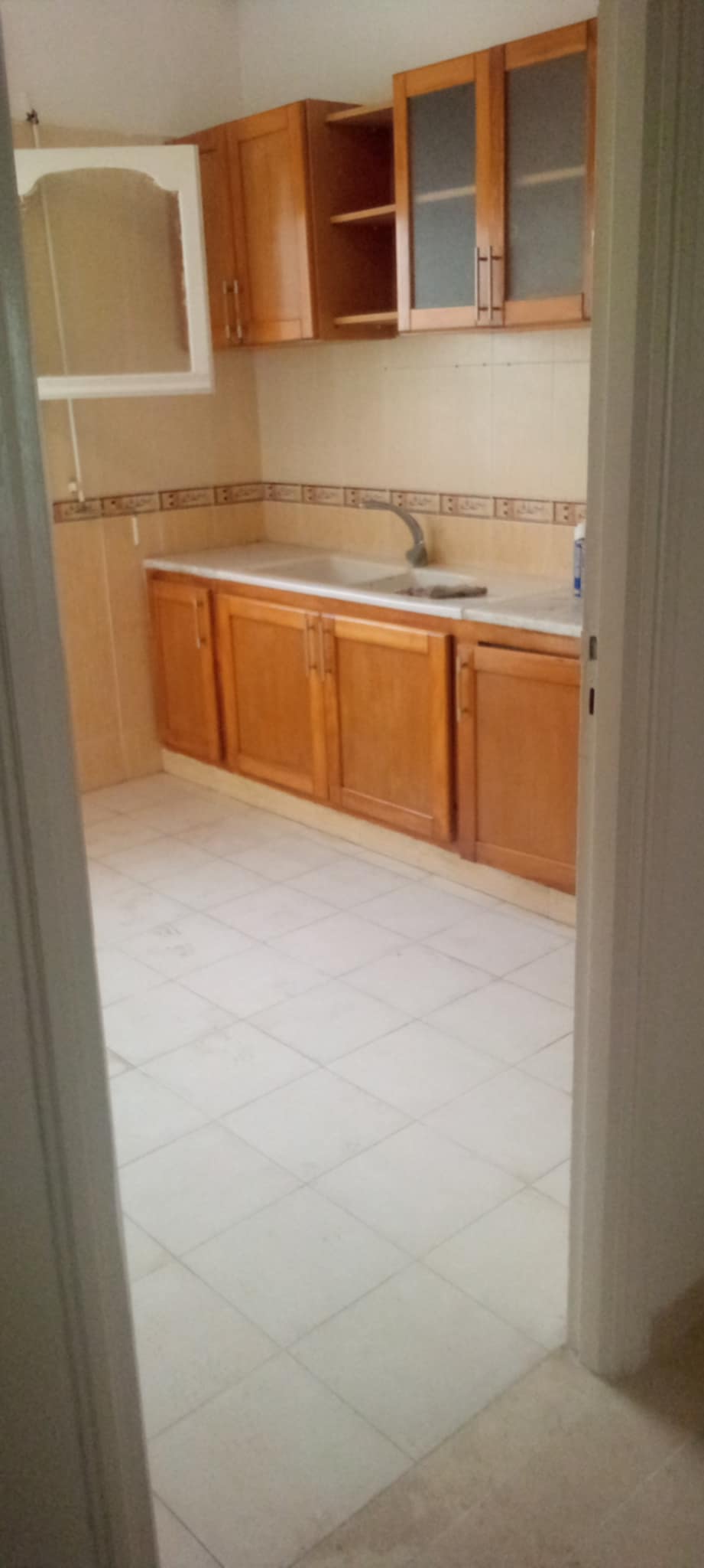 La Marsa El Aouina Vente Appart. 4 pices Appartment s3  lwahat
