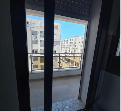 La Marsa El Aouina Location Appart. 2 pices Appartement splus   1  cit wahat