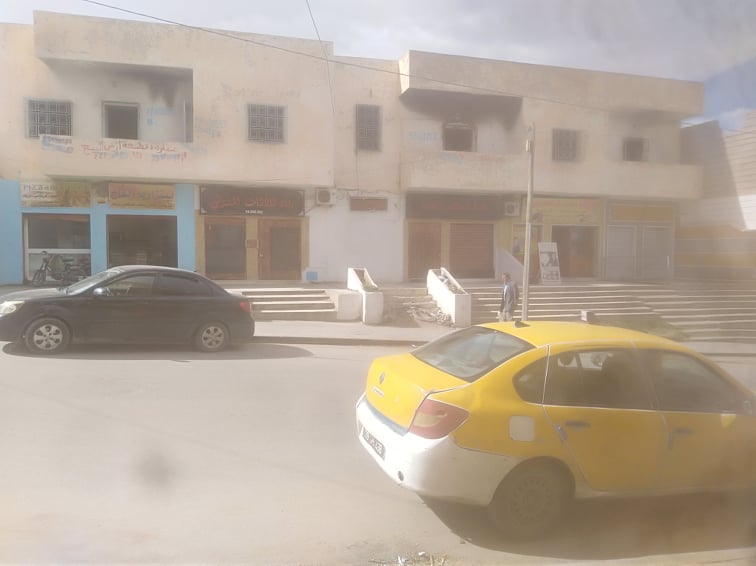 Ezzouhour (Kasserine) Kassernie Ezzouhour Vente Surfaces Terrain et batiment kasserine ezzouhour