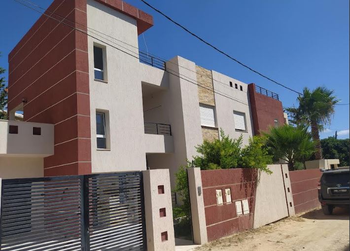 Bizerte Nord Cite El Korniche 1 Location Maisons Etage d'une maison