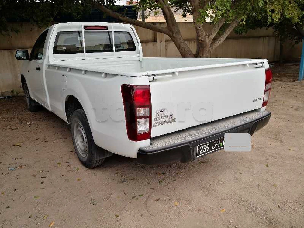 Sidi Bouzid Ouest Sidi Bouzid Isuzu D-Max Isuzu dmax