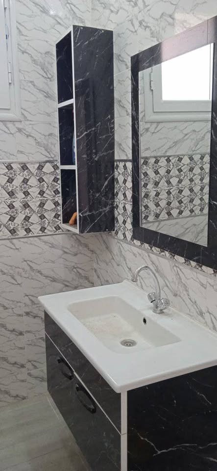 Ariana Ville Cite Ennouzha Vente Appart. 3 pices Appartement  retap  neuf   l'ariana