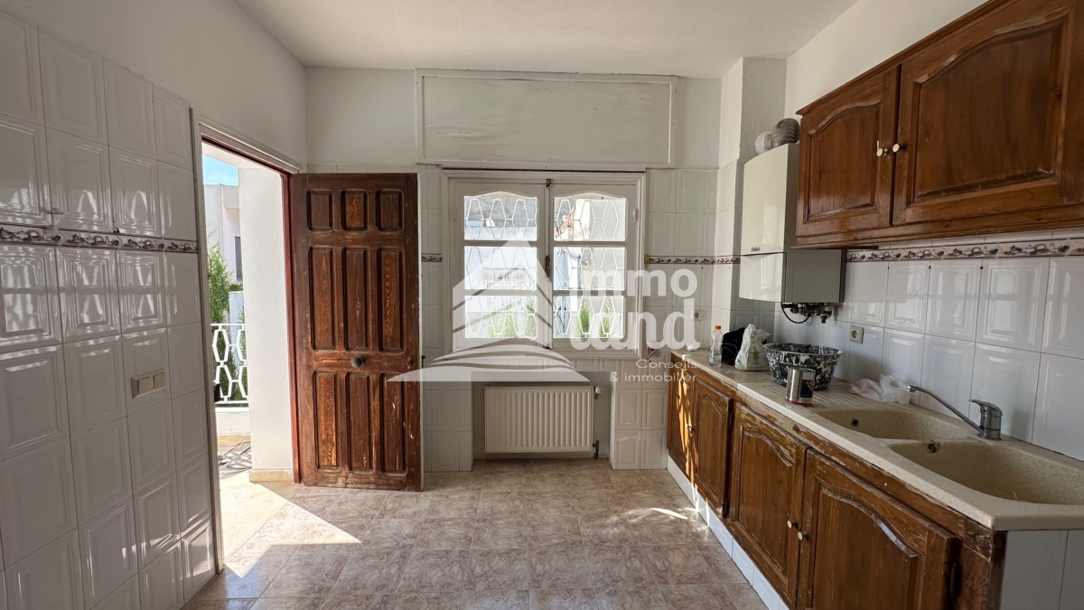 La Marsa Cite El Moez Location Appart. 3 pices Etage s2  la marsa
