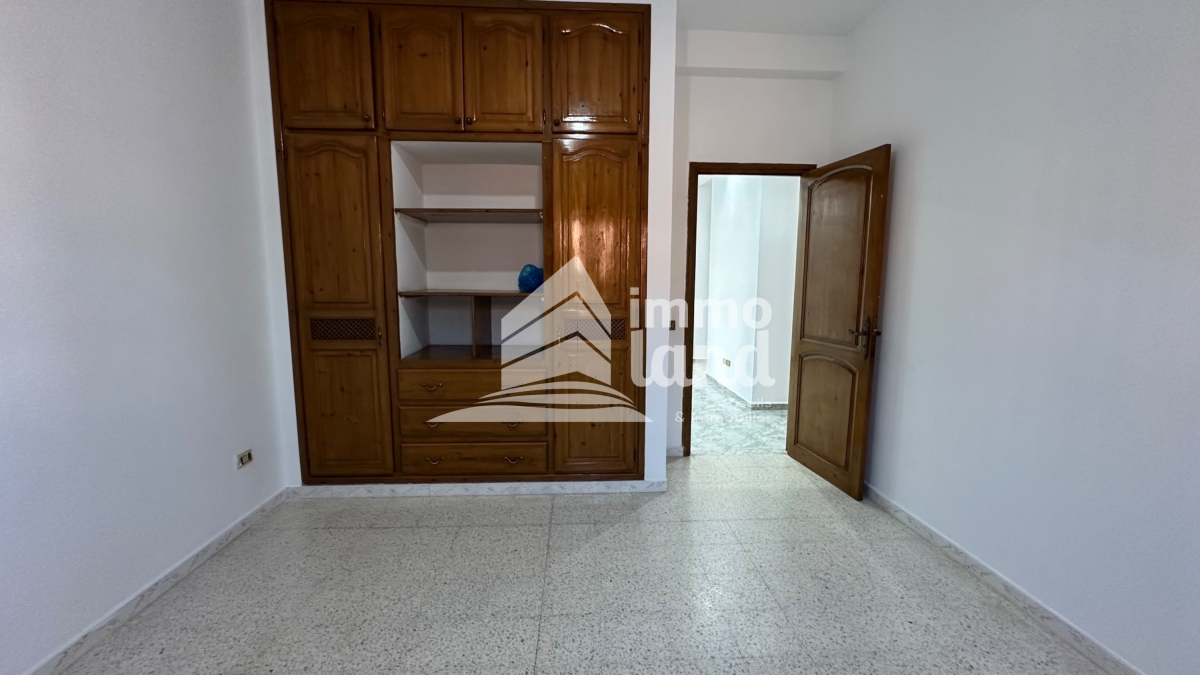 La Marsa Cite El Moez Location Appart. 3 pices Etage de villa s2  la marsa