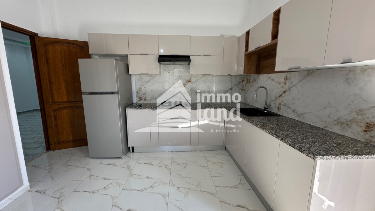 La Marsa Cite El Moez Location Appart. 3 pices Etage de villa s2  la marsa