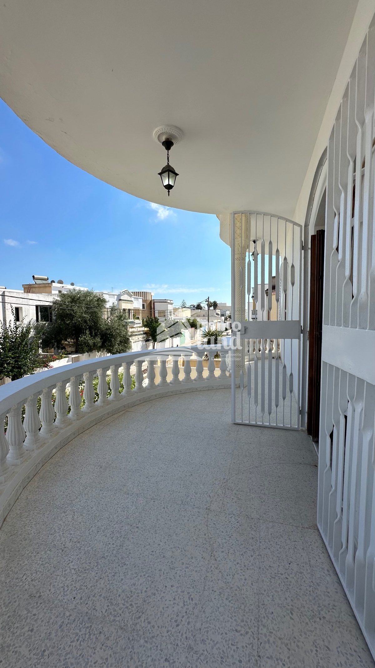 La Marsa Cite El Moez Location Appart. 3 pices Etage de villa s2  la marsa
