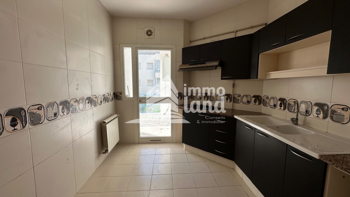 La Marsa Cite Des Juges 2 Location Appart. 4 pices Appartement s3  la marsaa