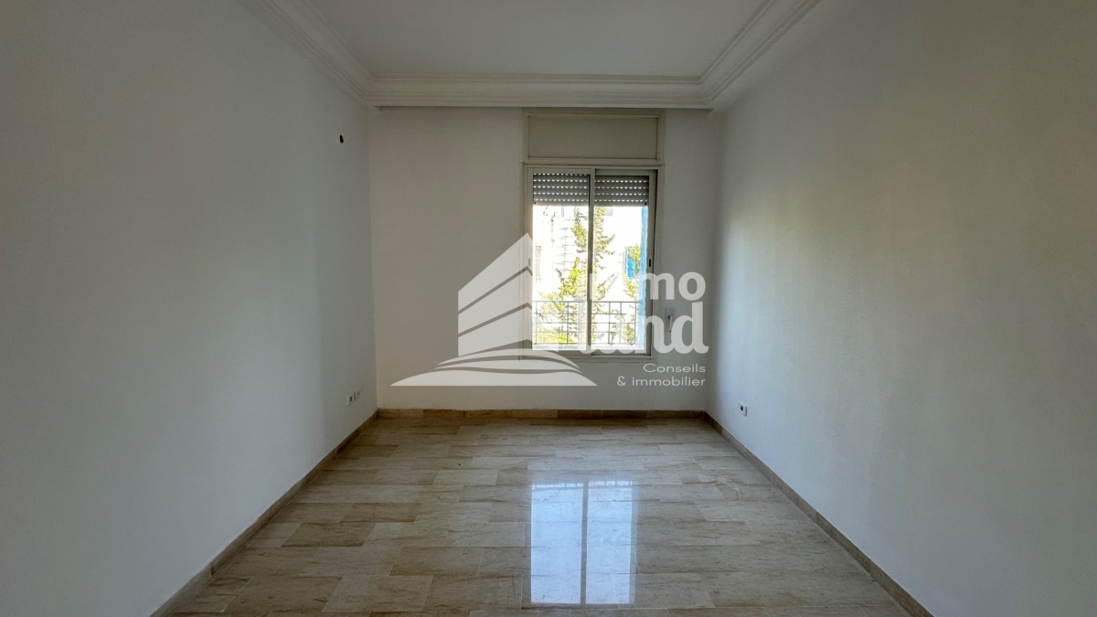La Marsa Cite Des Juges 2 Location Appart. 4 pices Appartement s3  la marsaa