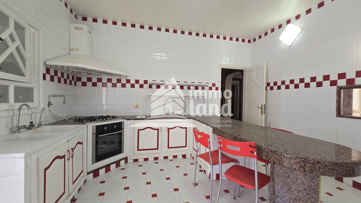 La Marsa Marsa Ennassim Location Maisons Villa s6 avec jardin  cit les pins