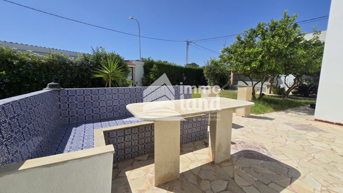 La Marsa Marsa Ennassim Location Maisons Villa s6 avec jardin  cit les pins