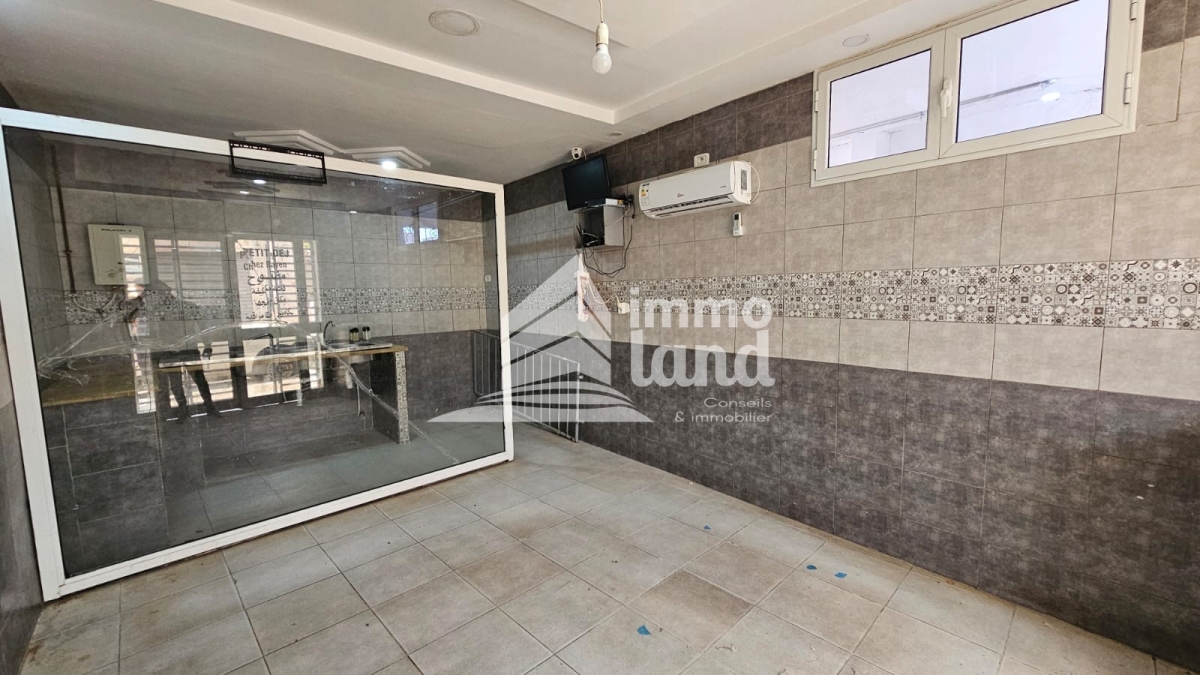 La Marsa Sidi Daoud Location Surfaces Local commerciale  sidi daoud