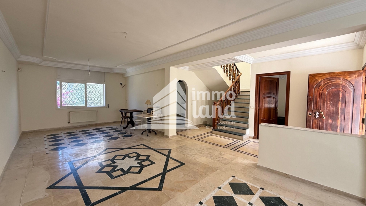 La Marsa Gammart Vente Maisons Triplex s5  gammarth suprieur