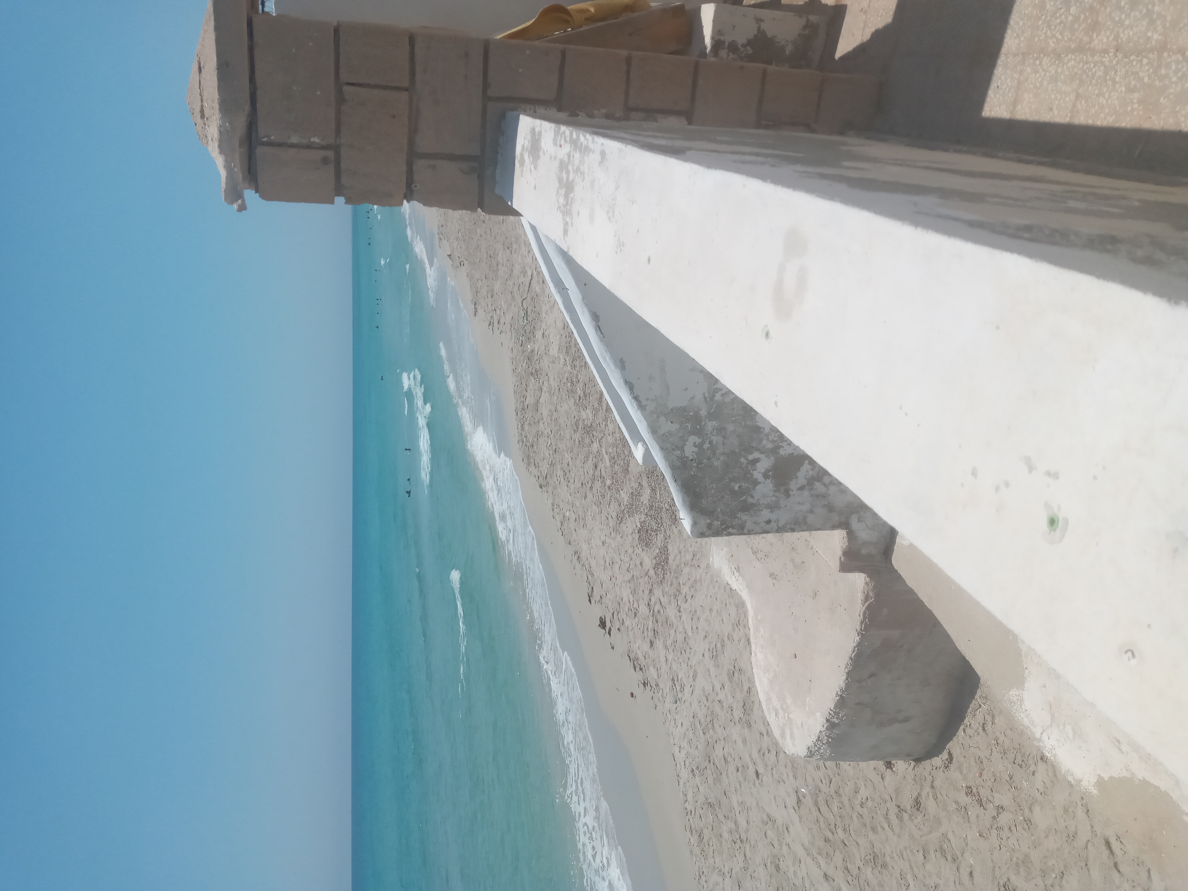 Ksour Essaf Salakta Location vacances Appart. 2 pices Pieds dans l'eau  mnakaa