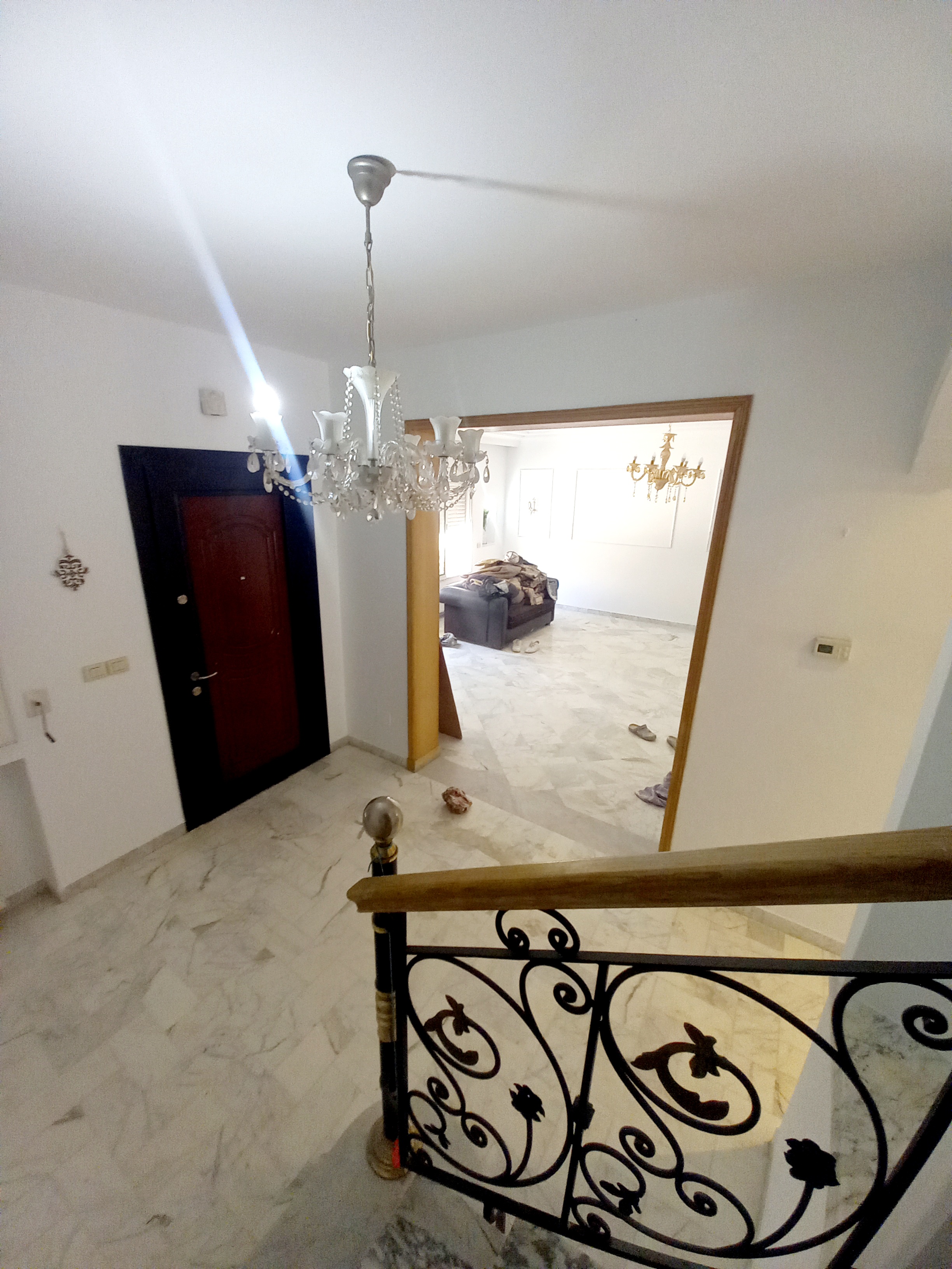 La Marsa Cite Erriadh Location Appart. 5 pices+ Triplex s5 avec parking