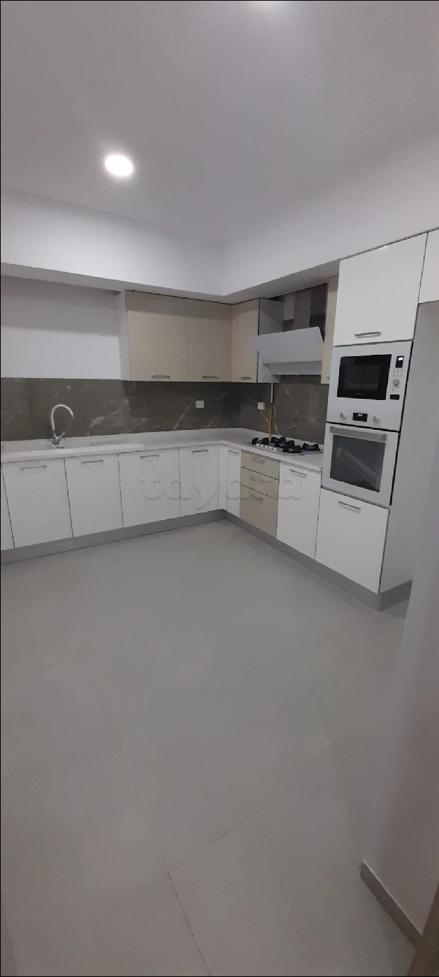 Raoued Cite El Ghazala 1 Vente Appart. 4 pices Appartement s3