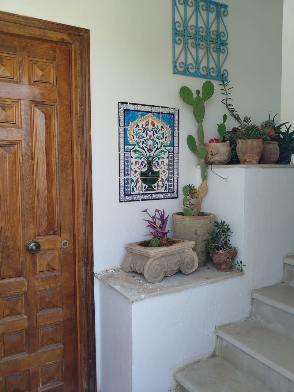 Kairouan Nord Cite Ichbilia Location Appart. 3 pices Etage  meuble