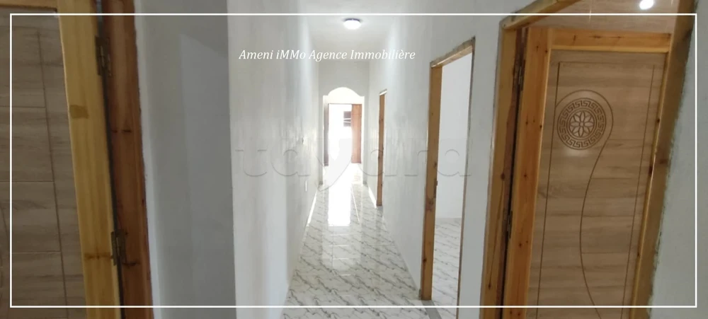 Ben Arous Ben Arous Vente Maisons Villa de 04 appartements  naasen