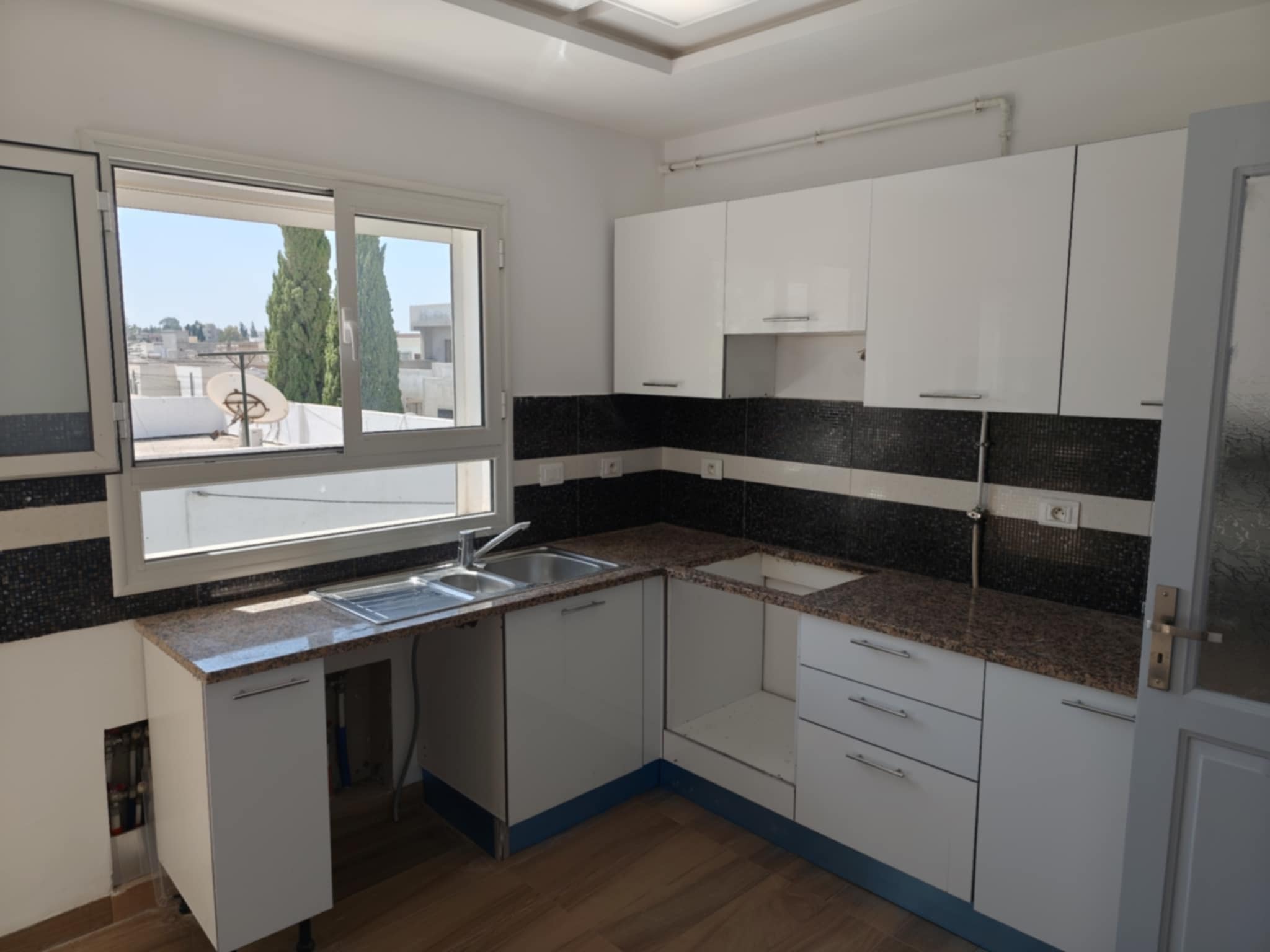 Megrine Megrine Location Appart. 2 pices S1 megrine