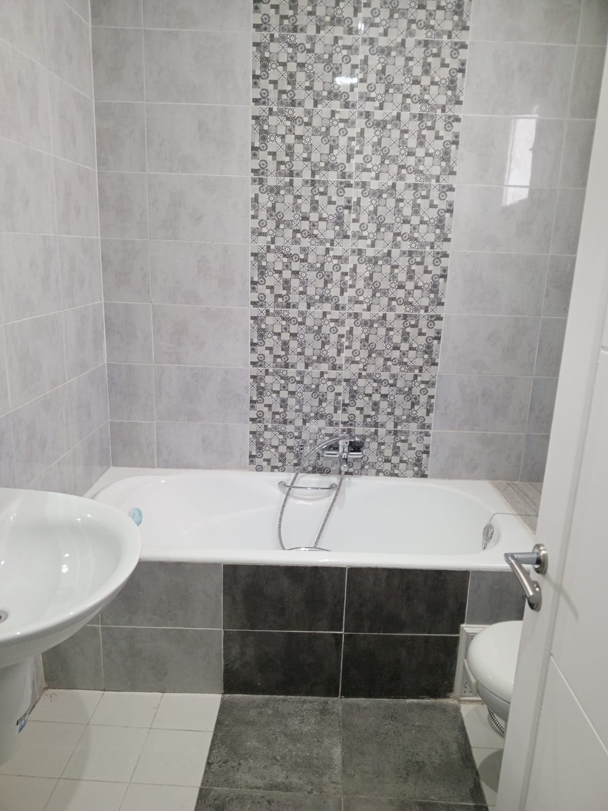 Jarzouna Jarzouna Location Appart. 4 pices Magnifique appartement dans un nouvel immeuble