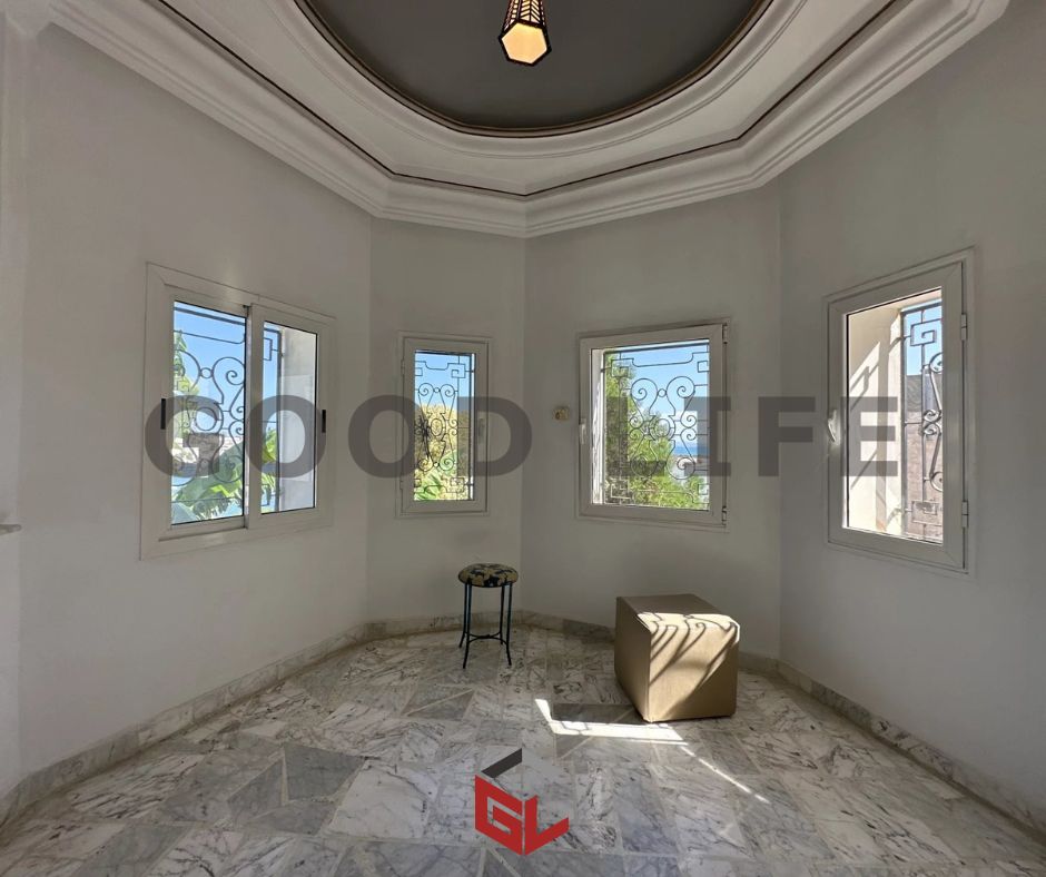 Carthage Carthage Location Maisons Superbe villa avec piscine  carthage