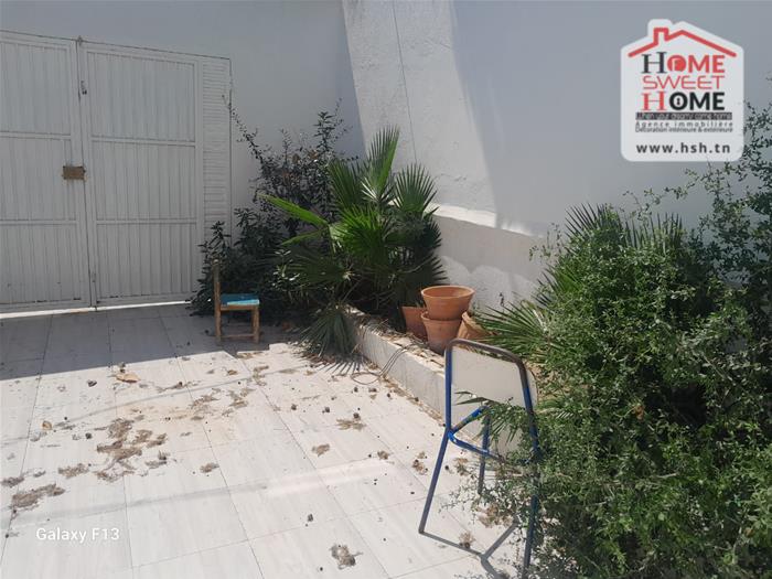 Carthage Cartage Byrsa Bureaux & Commerces Surfaces Local commercial yolanda  carthage byrsa