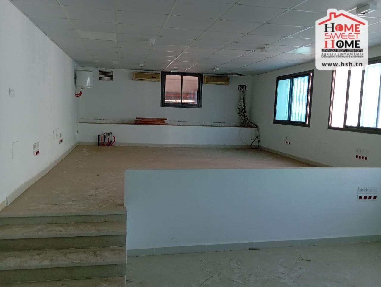 La Soukra Charguia 2 Bureaux & Commerces Fond de Commerce Espace urbain  charguia 2