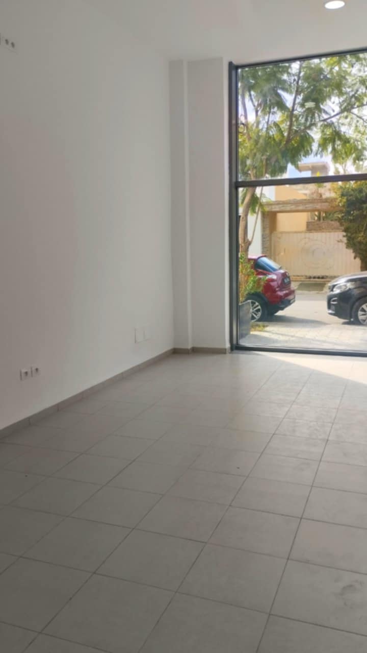 La Marsa Berge Du Lac Location Surfaces Local commercial administratif ou bureautique
