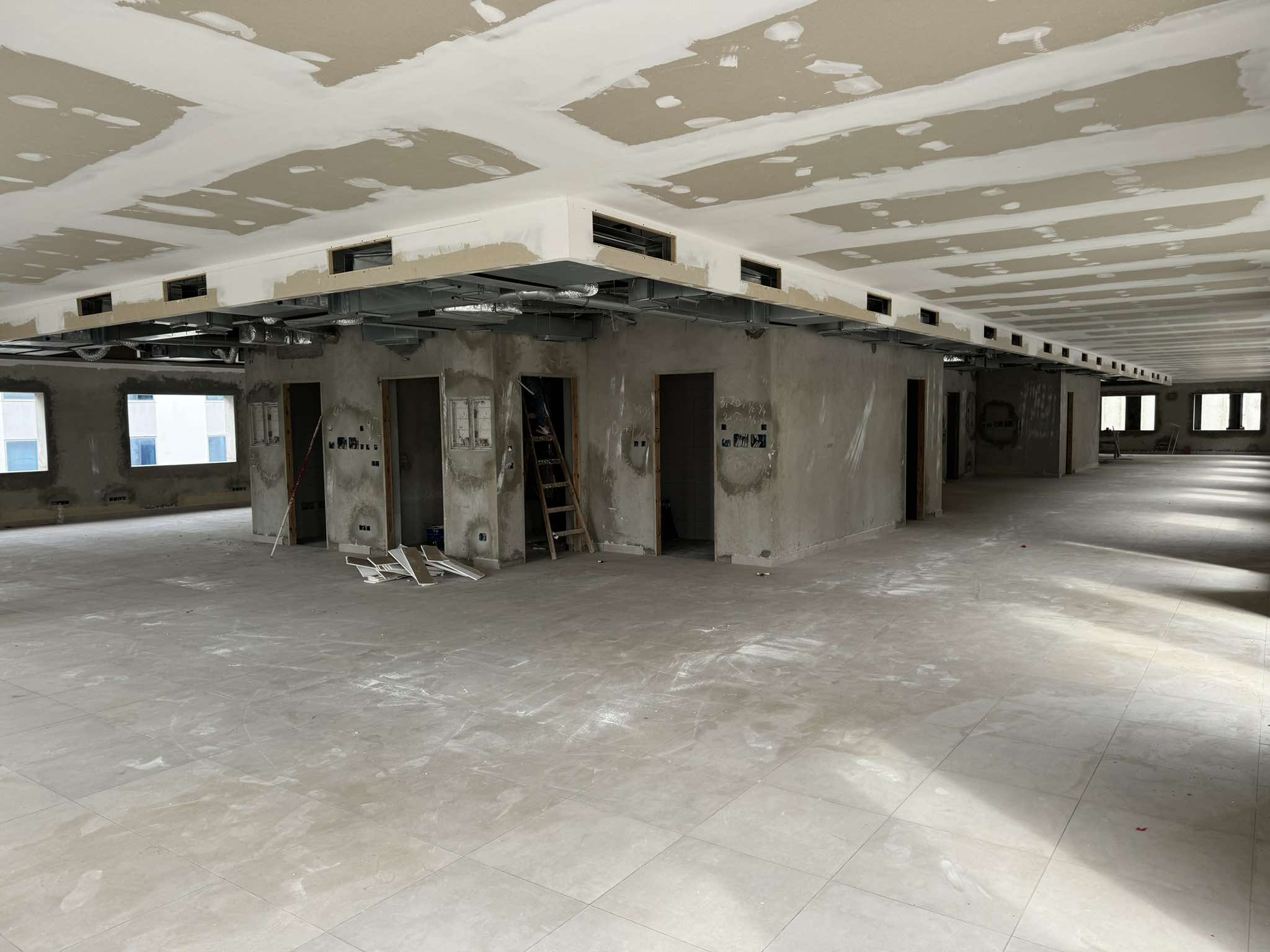 El Kram Le Kram Bureaux & Commerces Bureau Super immeuble bureautique neuf au lac 3