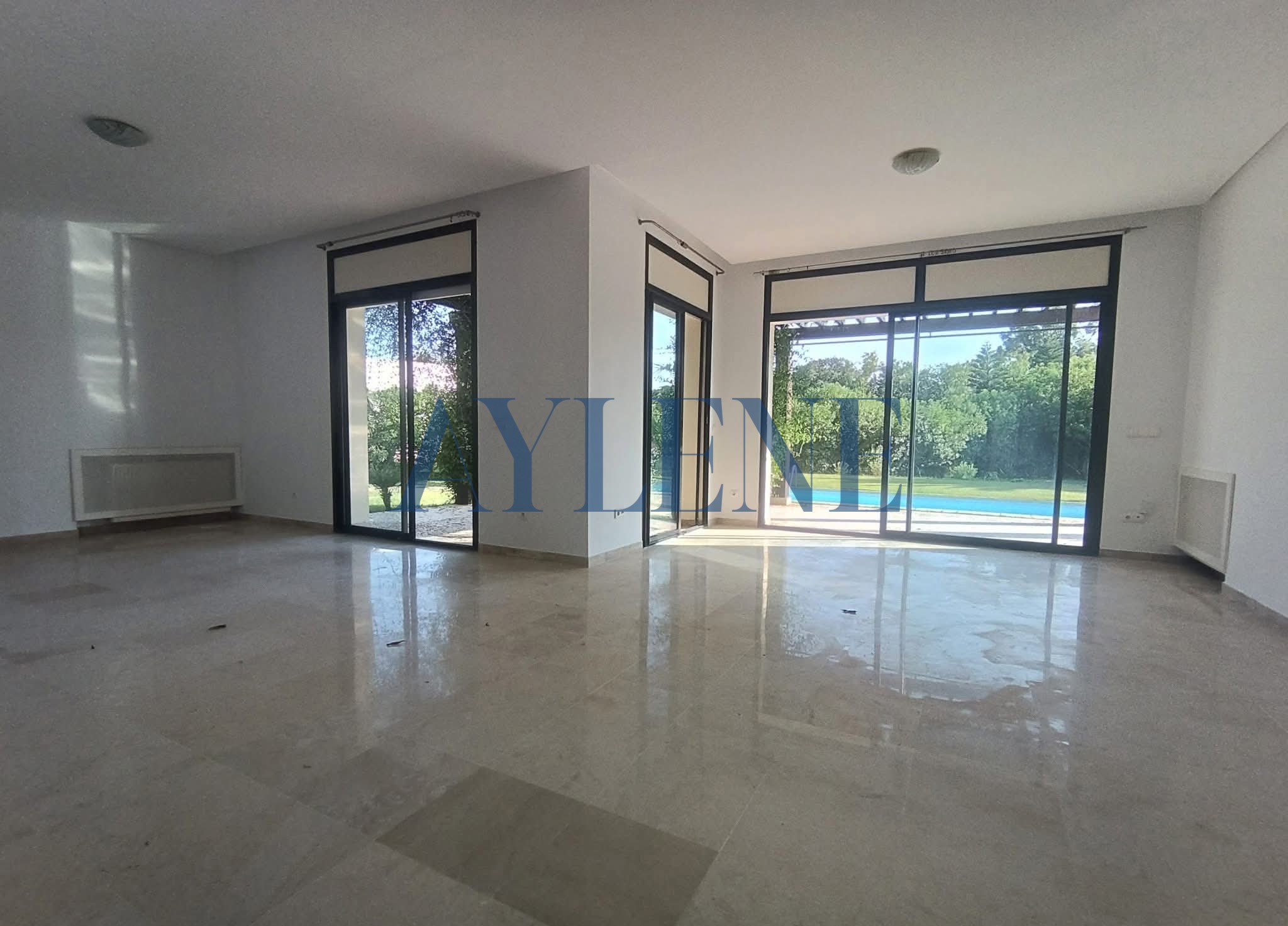 La Marsa Gammart Location Maisons Villa s4 avec piscine  gammarth
